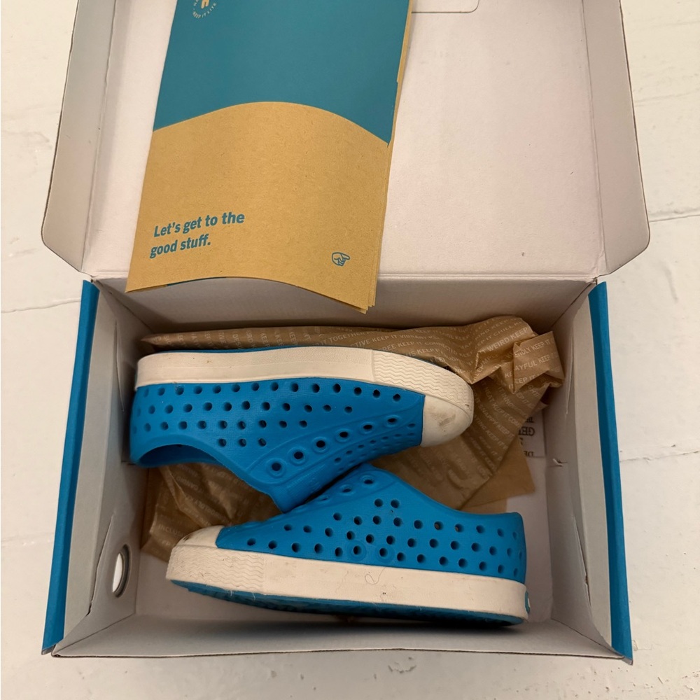 Native Kids Blue Perforated Slip-On Sneakers / water shoes